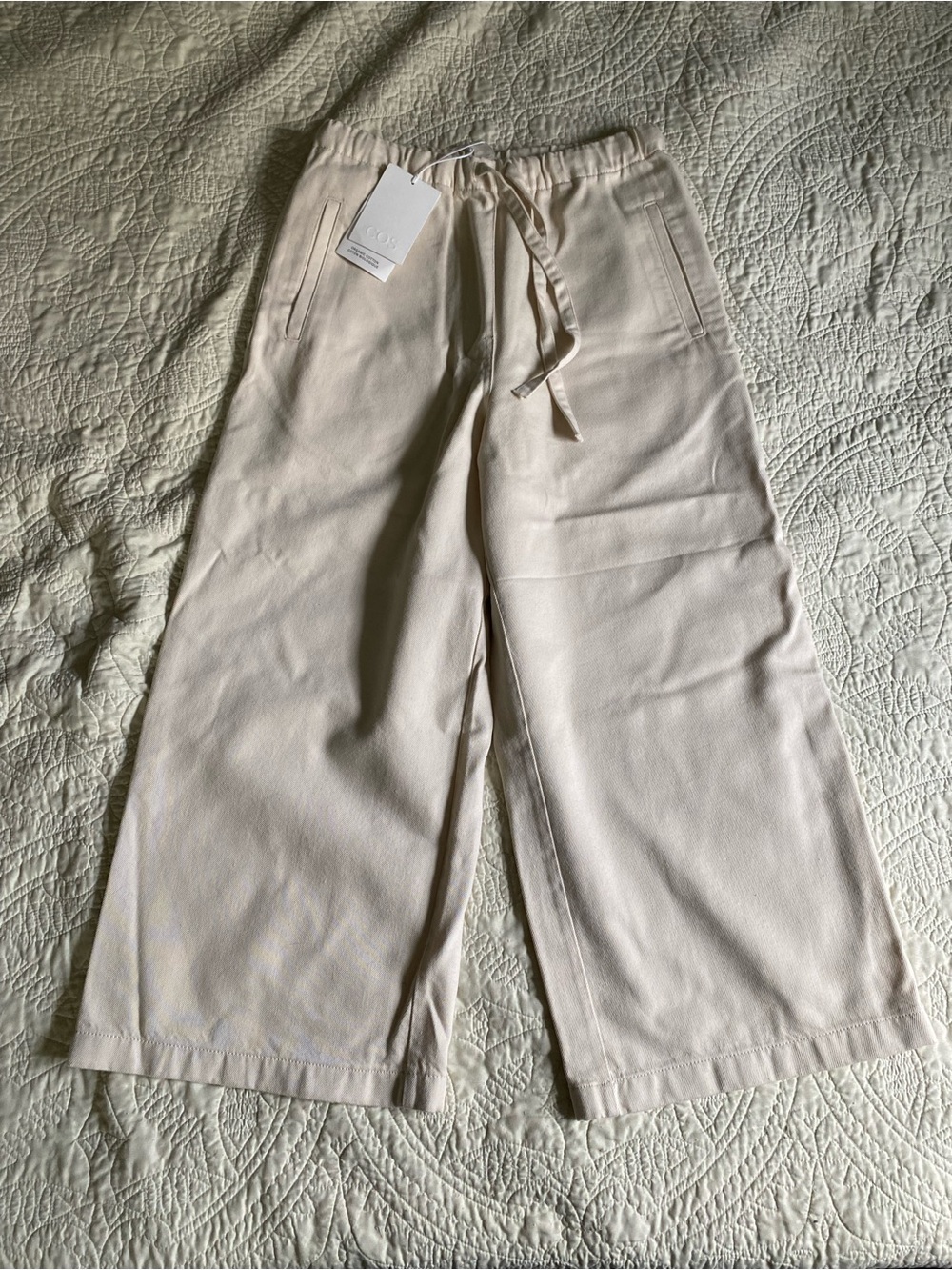COS Cropped Denim Wide-leg Pants Ecru - Picture 4 of 11